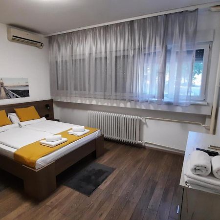 Apartman Pavlovic 1 Dedinje Exteriör bild