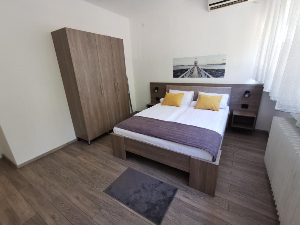 Apartman Pavlovic 1 Dedinje Exteriör bild